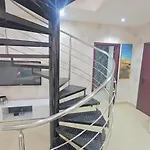 Duplex Meridien President King Fadh Almadies Senegal